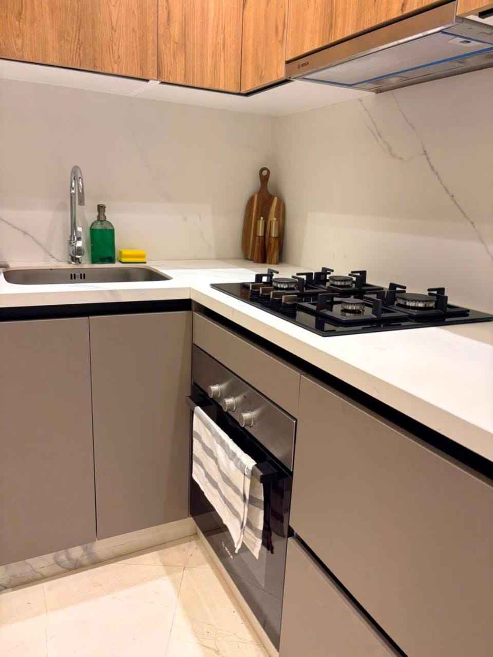 New 2026 apartment 10 mins walk from Mall & Beach - Families Only Apartment in Tangier