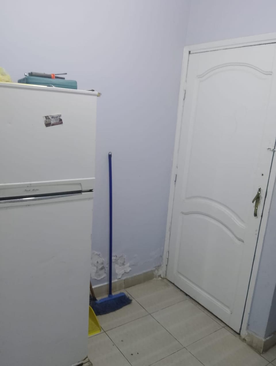 شقه دور اول علوي بجمصه منطقه ايزيس عند السيرك Apartment in Egypt