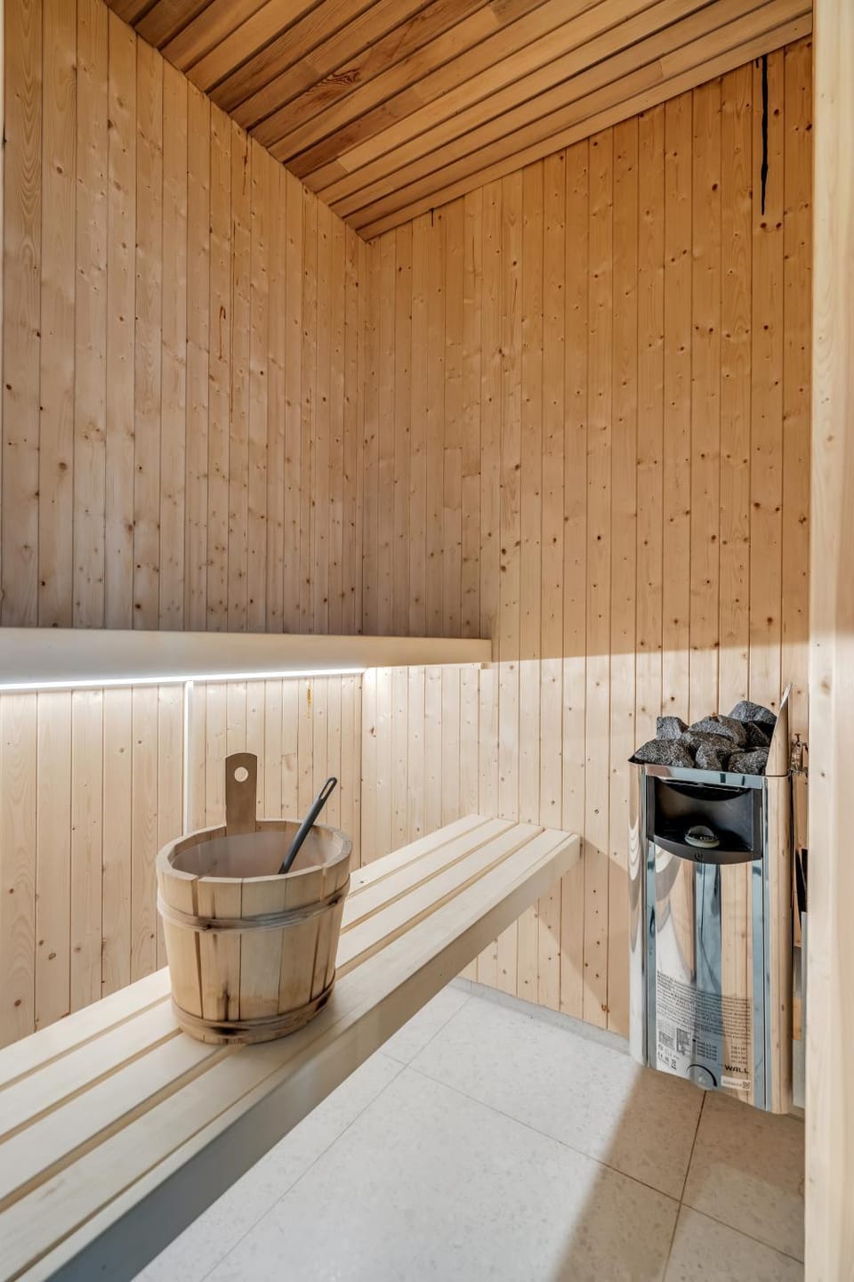 Villa Fløylia - Luxurious with Sauna & Sea View Villa in Troms Og Finnmark