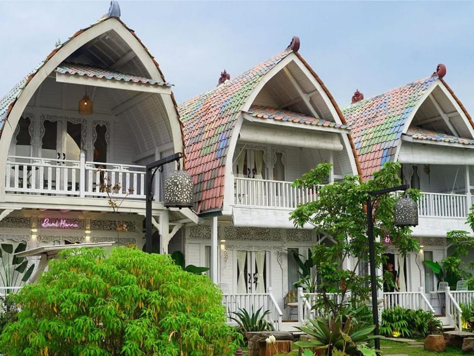 Property building, Balcony/Terrace