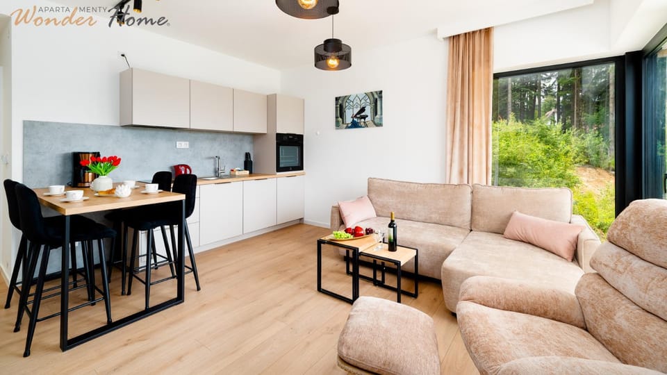 Kitchen or kitchenette, Living room, Seating area, Dining area