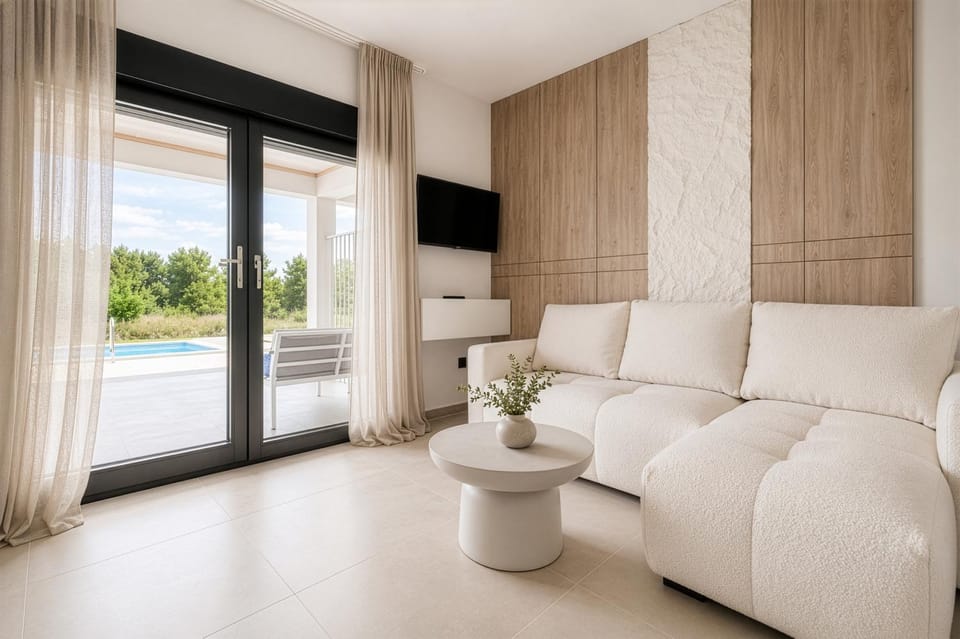 TV and multimedia, Seating area