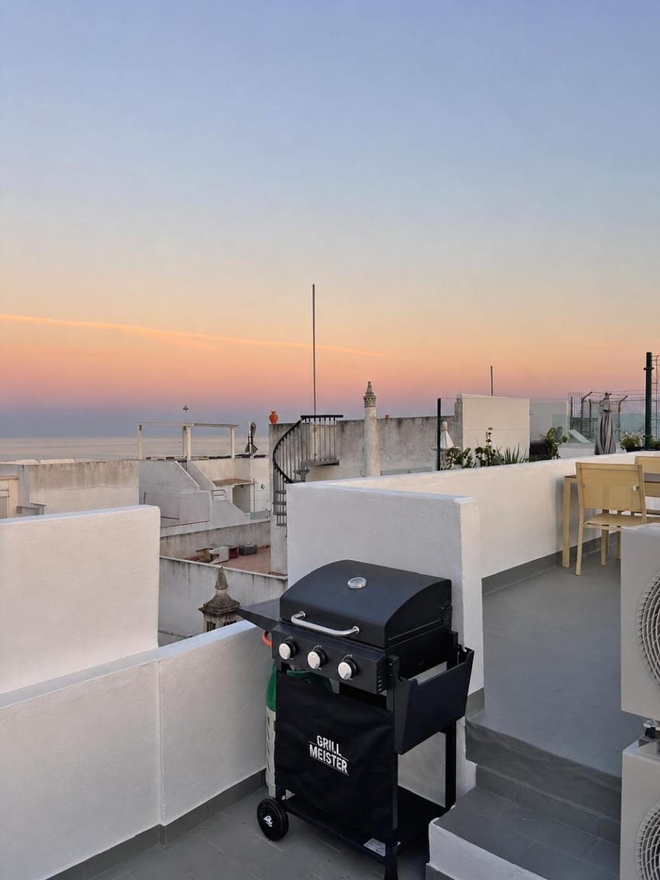 Casa Palma, Rooftop View, 3 min walk to the beach House in Albufeira