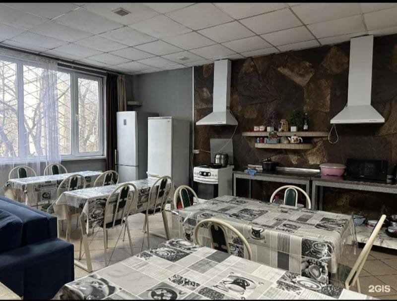 Kitchen or kitchenette, Kitchen or kitchenette, Living room, Seating area, Dining area