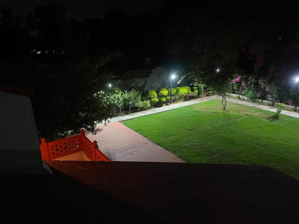 green desert Campground/ 
RV Resort in Rajasthan