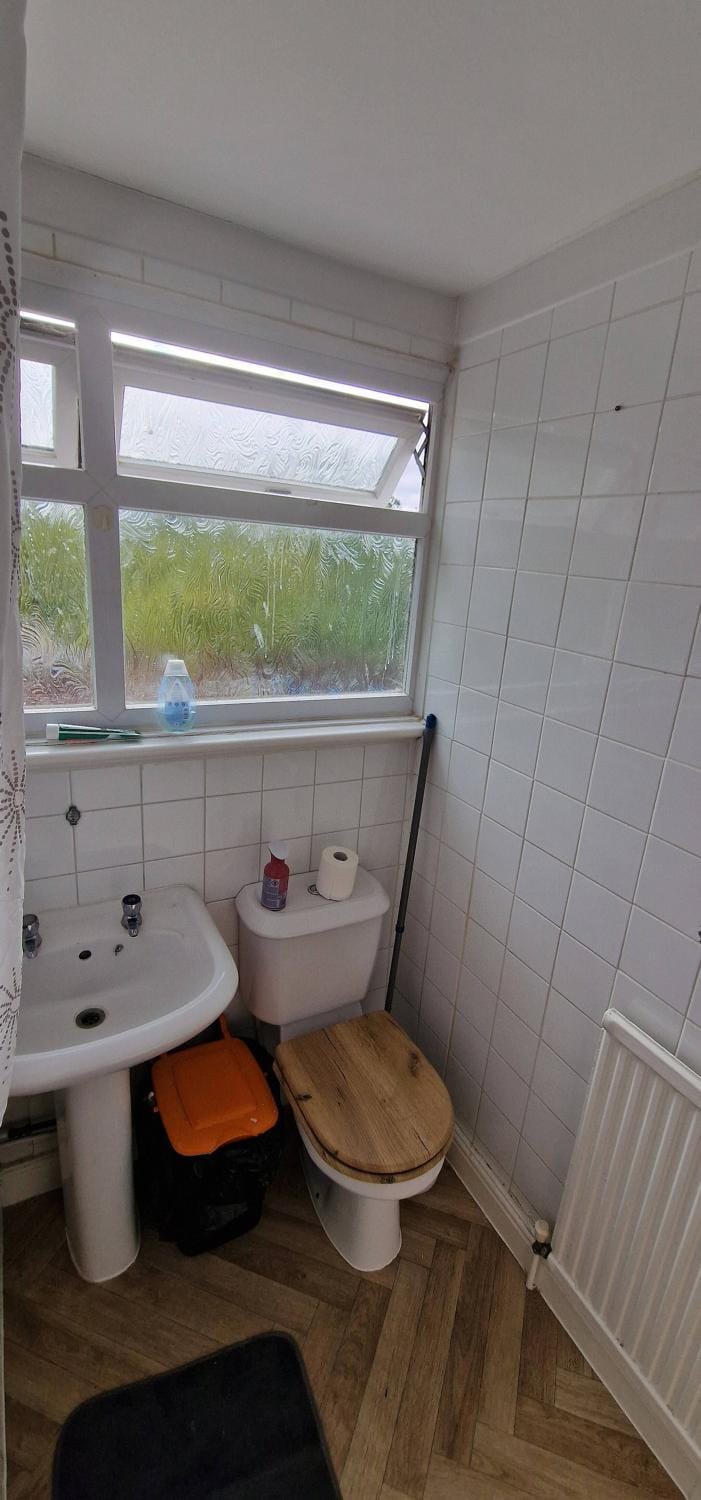 Toilet, Bathroom