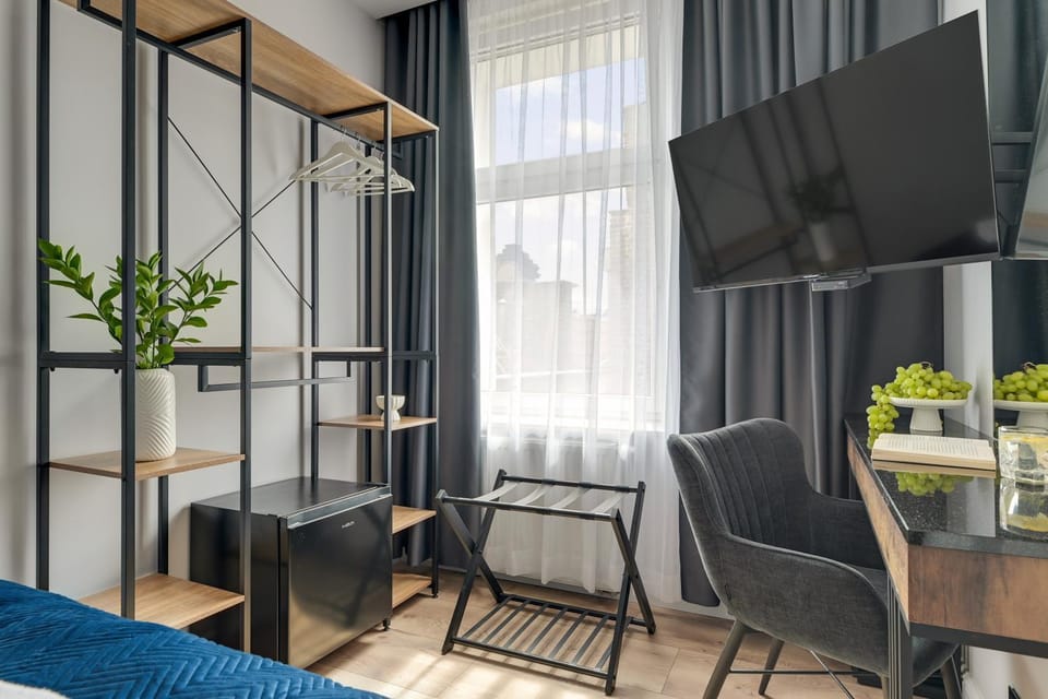 TV and multimedia, Seating area, Evening entertainment