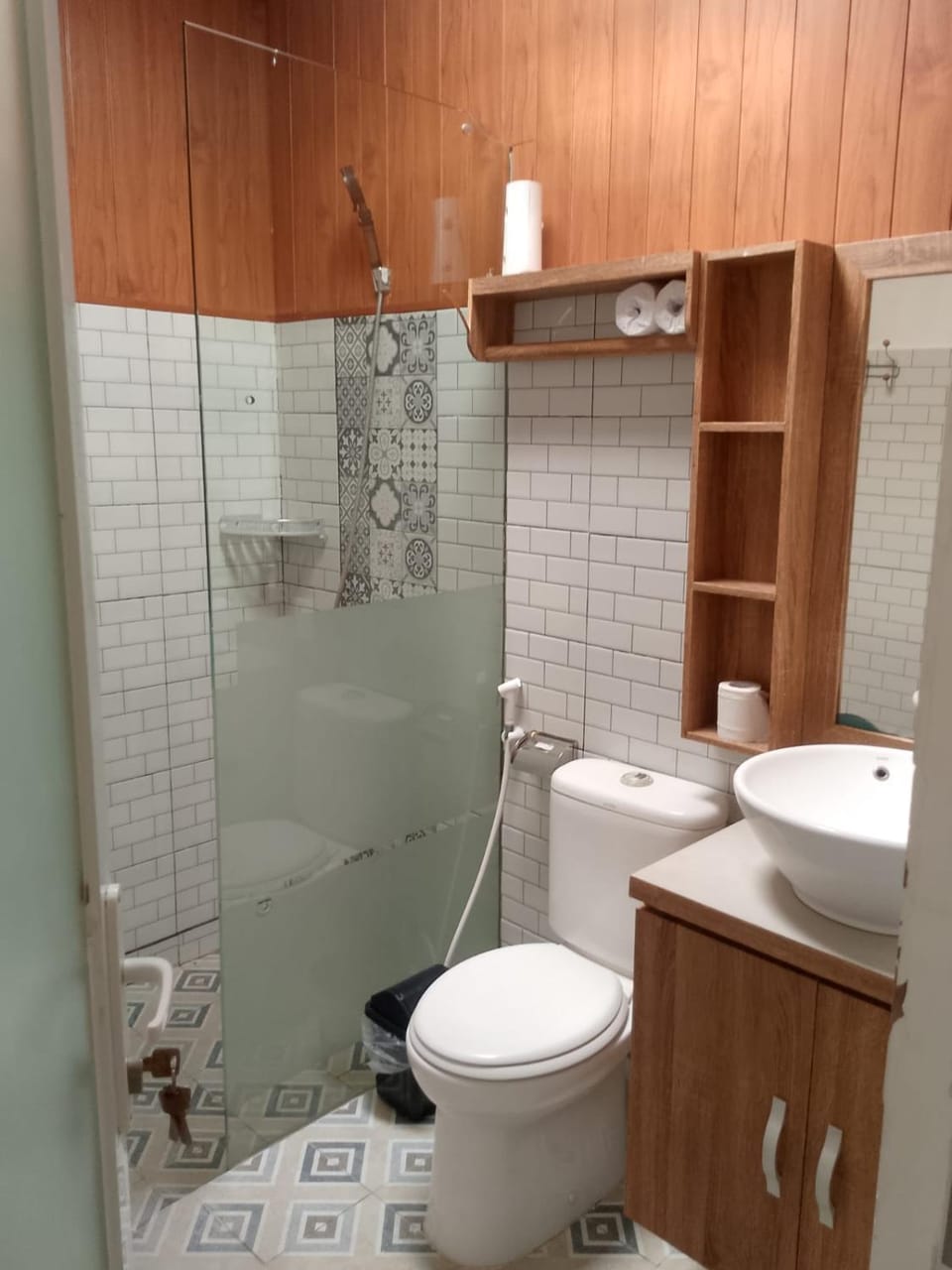 Shower, Toilet, Bathroom, bidet