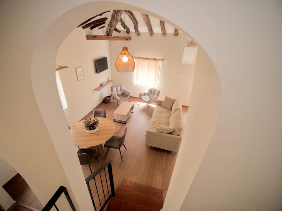 TV and multimedia, Living room, Dining area