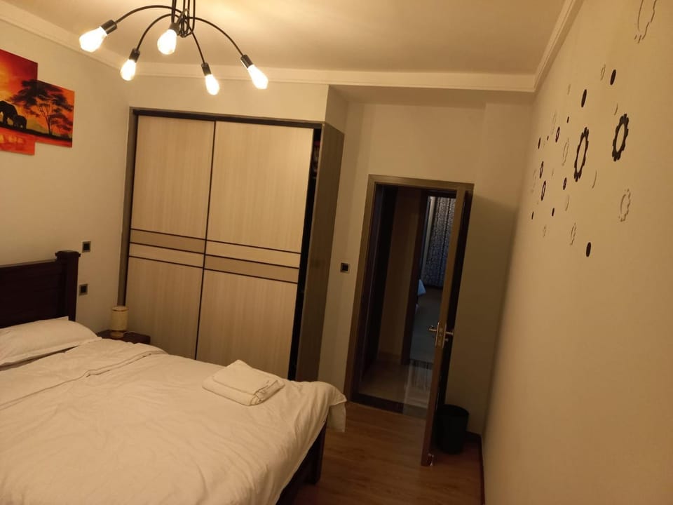 Bed, Photo of the whole room, Bedroom, wardrobe