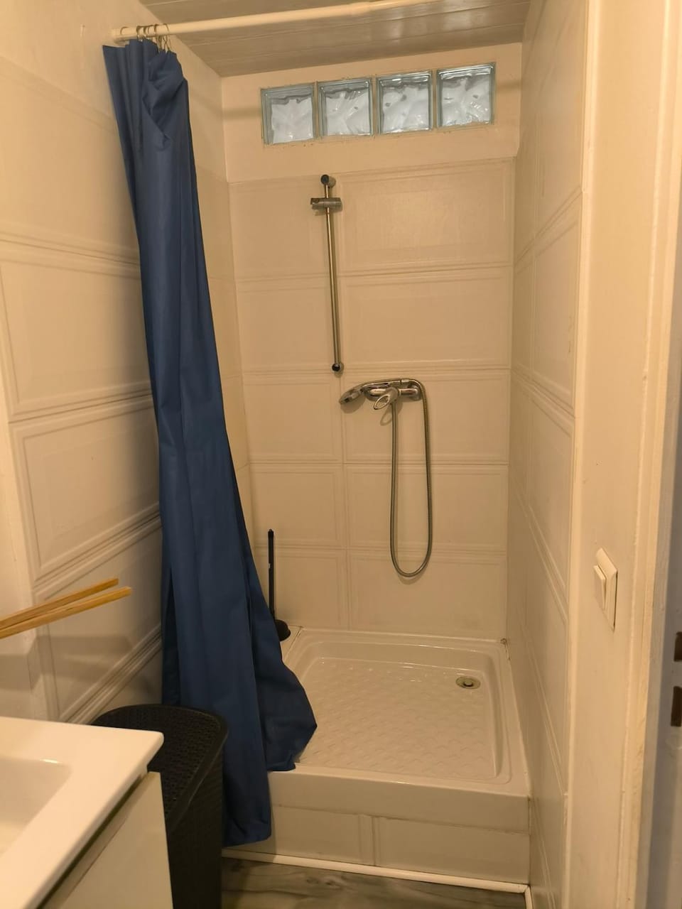 Studio spacieux et cozy à deux pas du port Apartment in La Seyne-sur-Mer