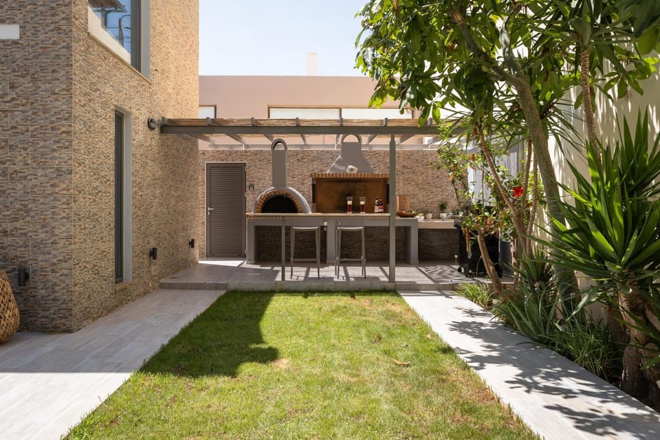 Garden, Garden view
