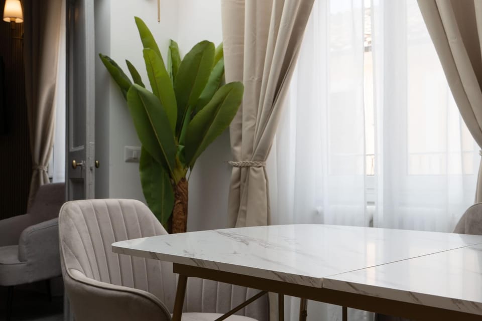 Penthouse Colosseo III Apartment in Rome