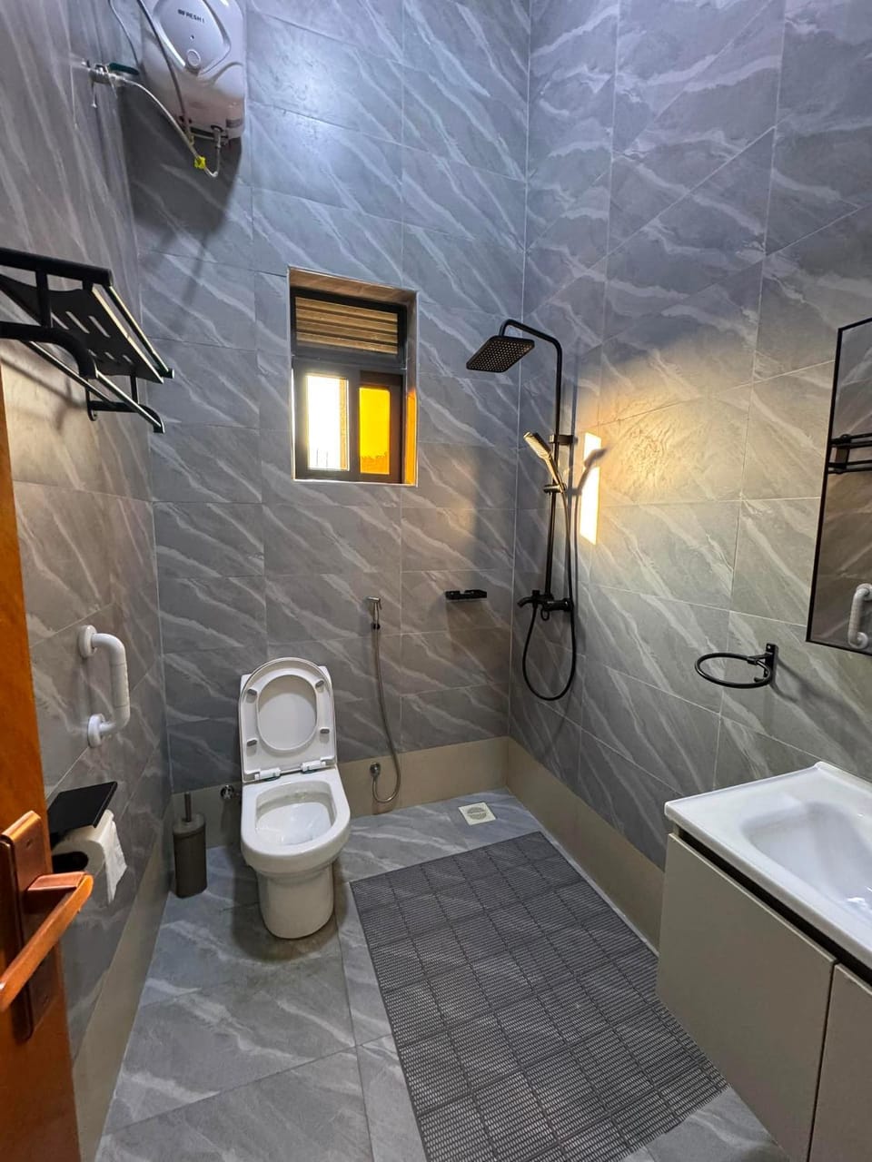 Mujeeb Group Apartment in Kampala