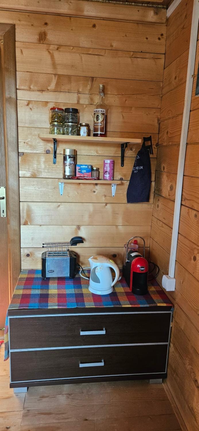 Coffee/tea facilities