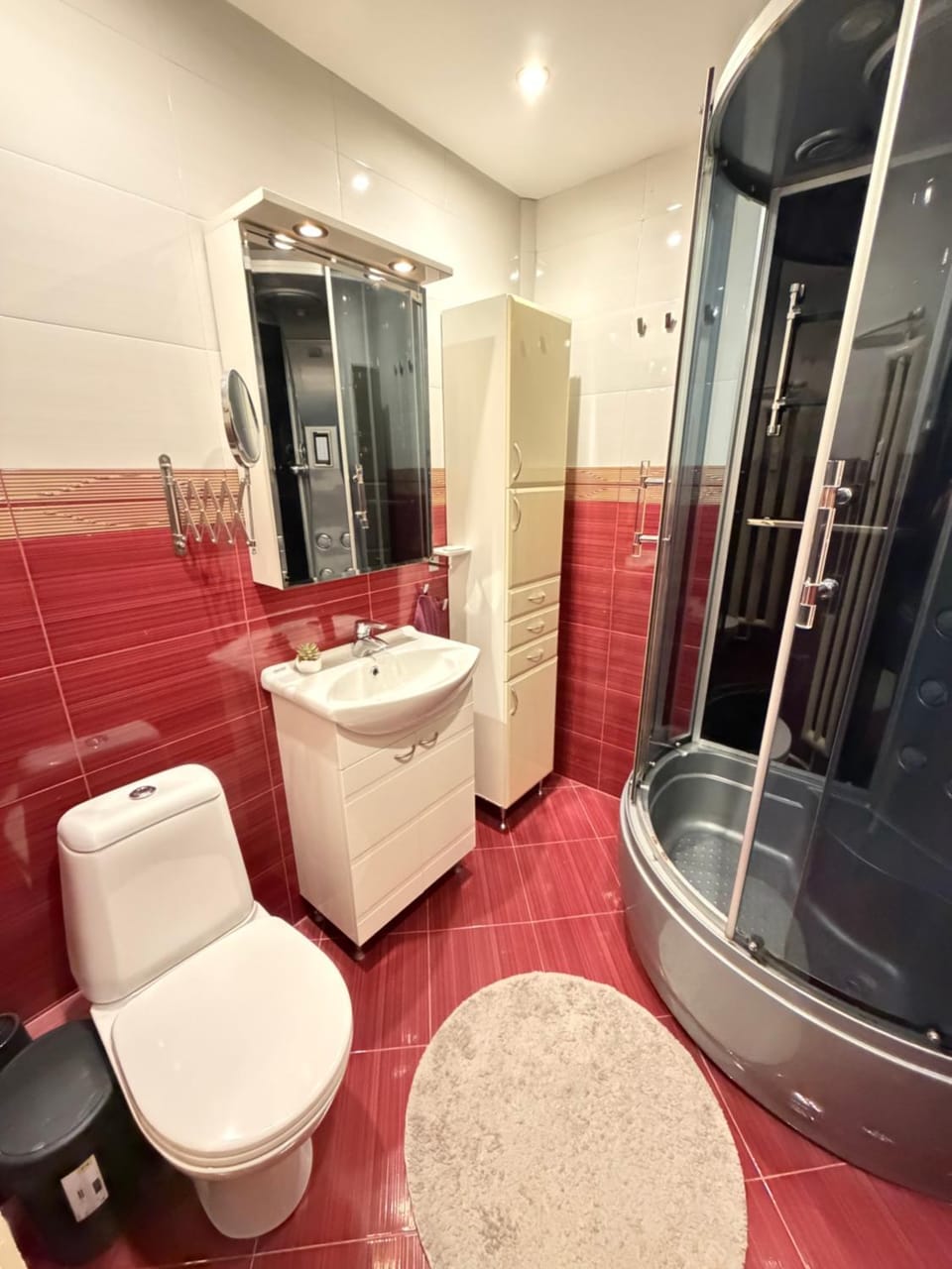 Shower, Toilet, Bathroom, towels