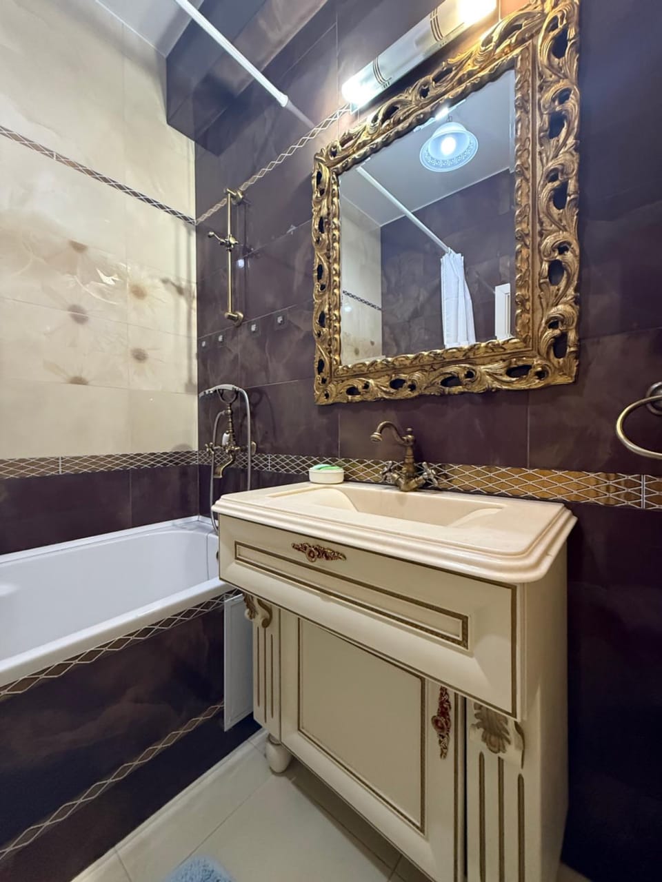 Bathroom, Bath