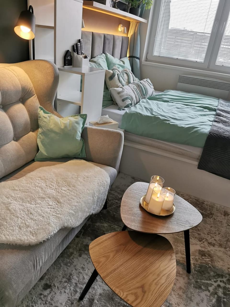 Bed, Living room, Seating area, Bedroom