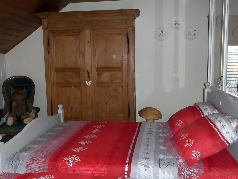Property building, Living room, Bedroom