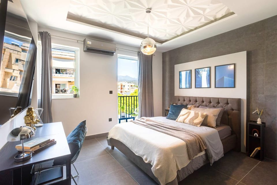 Socrates Suite C2 - Elevated City Stay in Kalamata House in Messenia