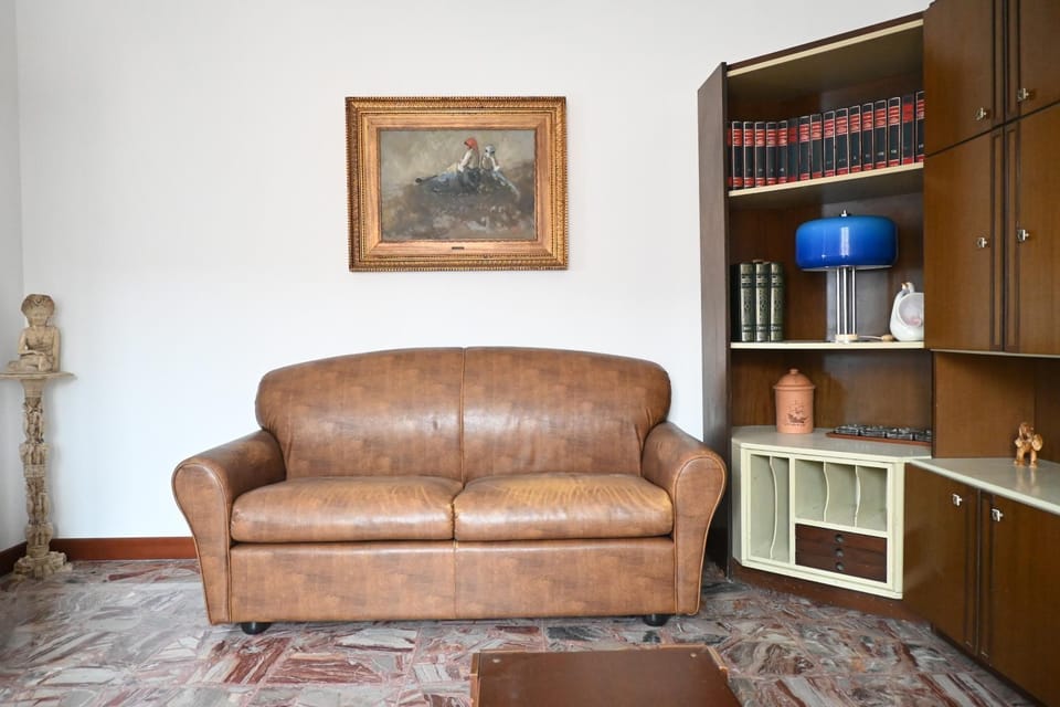 SE274 - Marotta, ampio quadrilocale con posto auto Apartment in Marotta