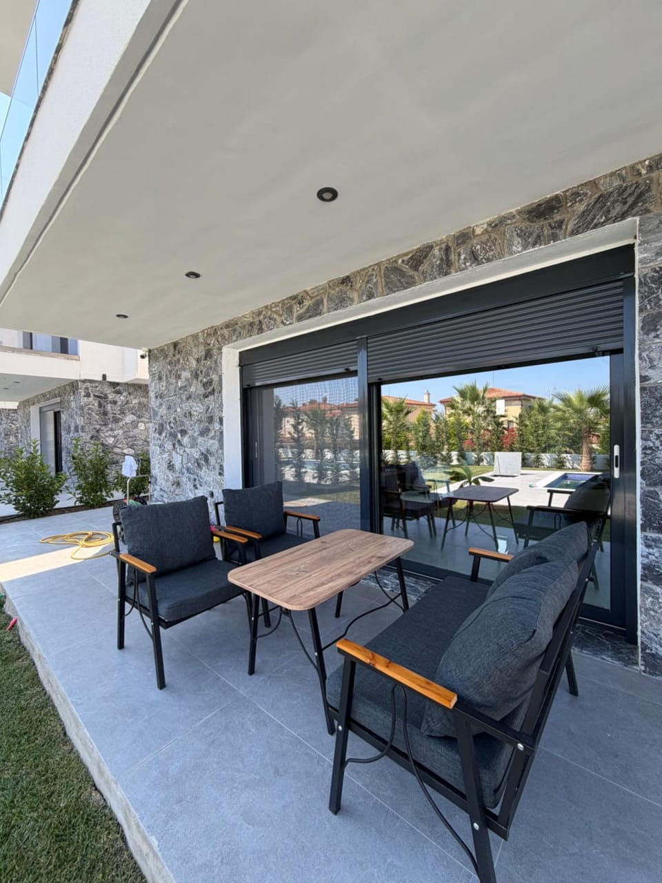 Seating area