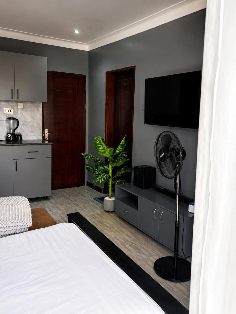 Luxe loft Vacation rental in Kampala
