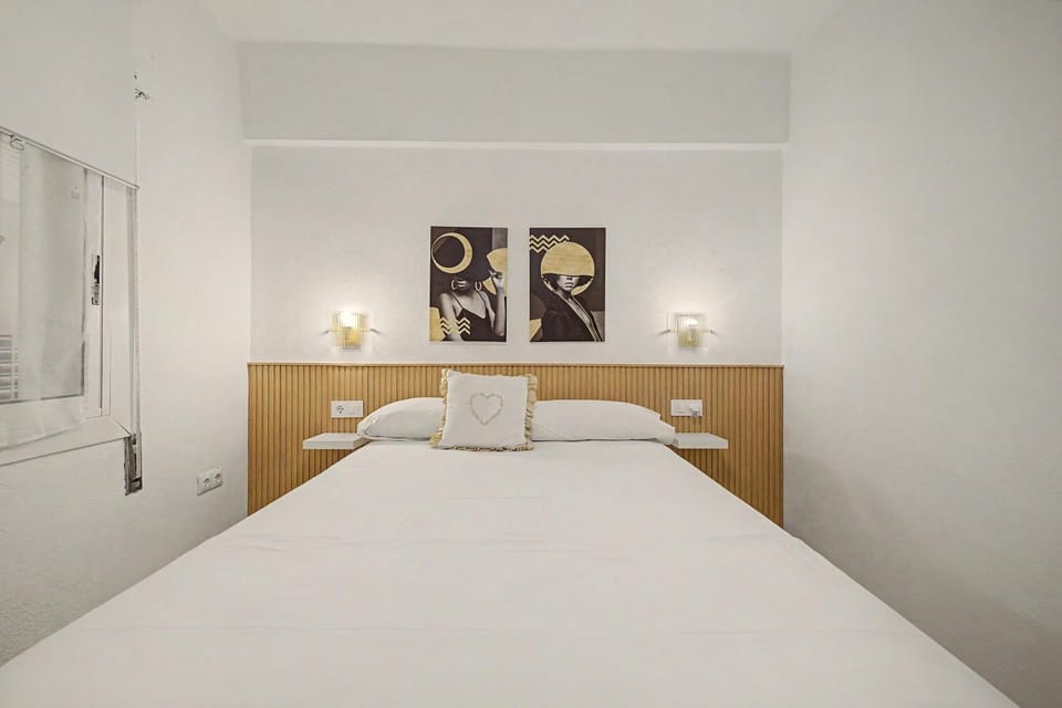 Living room, Bedroom