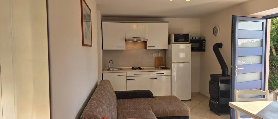 Murage Apartment in Peroj
