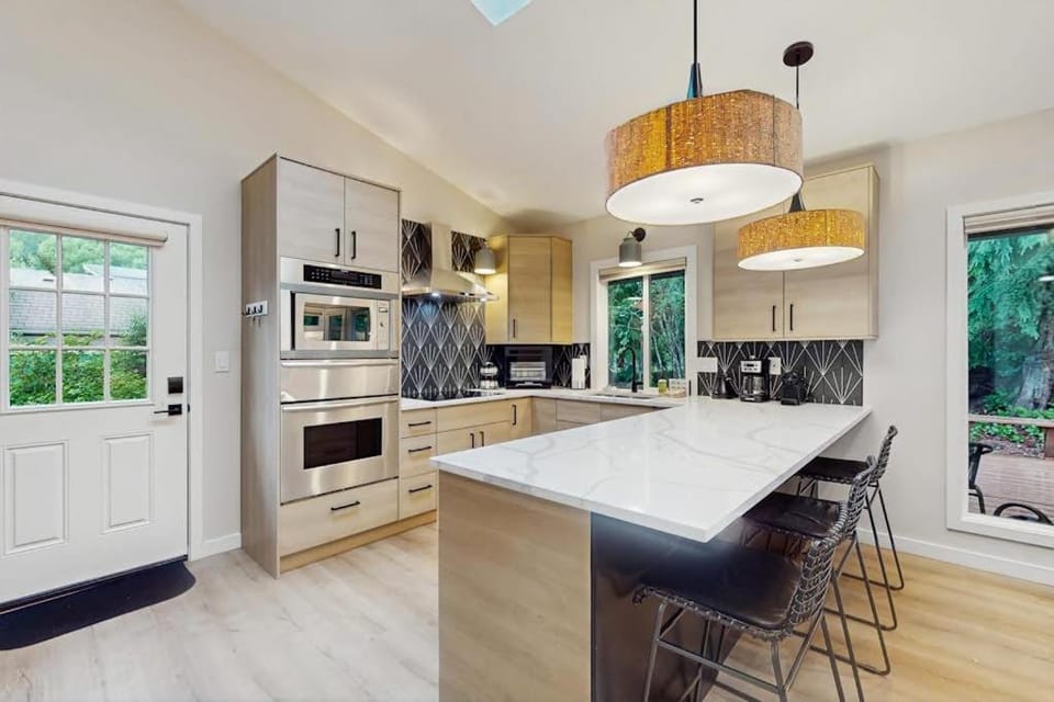 Sanctuary on Park Ave House in Bainbridge Island