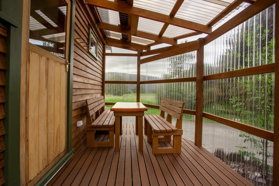 Patio, Dining area