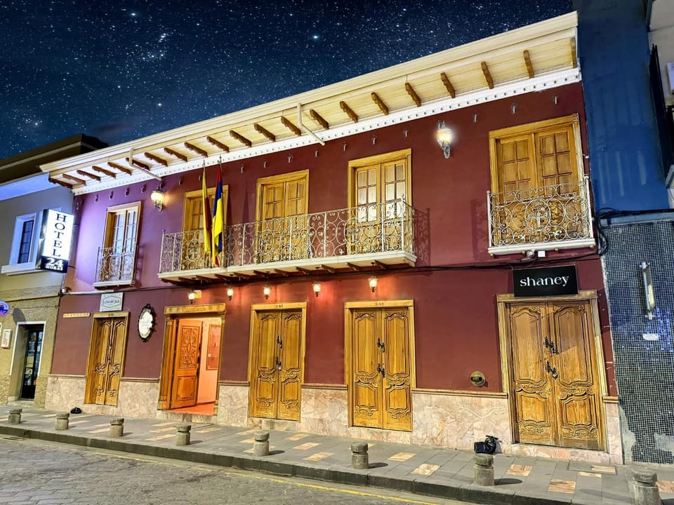 Property building, Night, Neighbourhood, City view, Street view