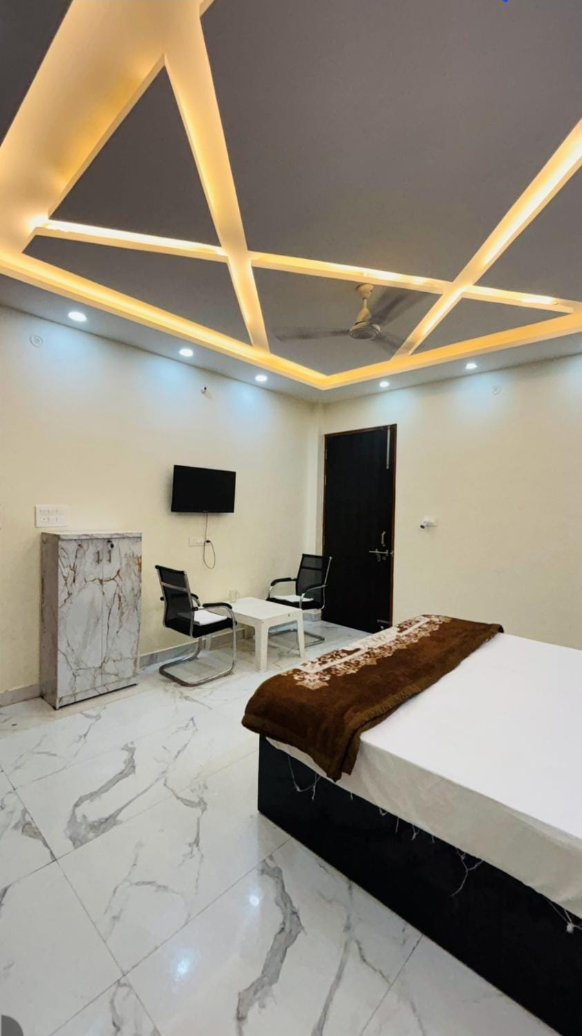 Royal Residency Hotel in Lucknow