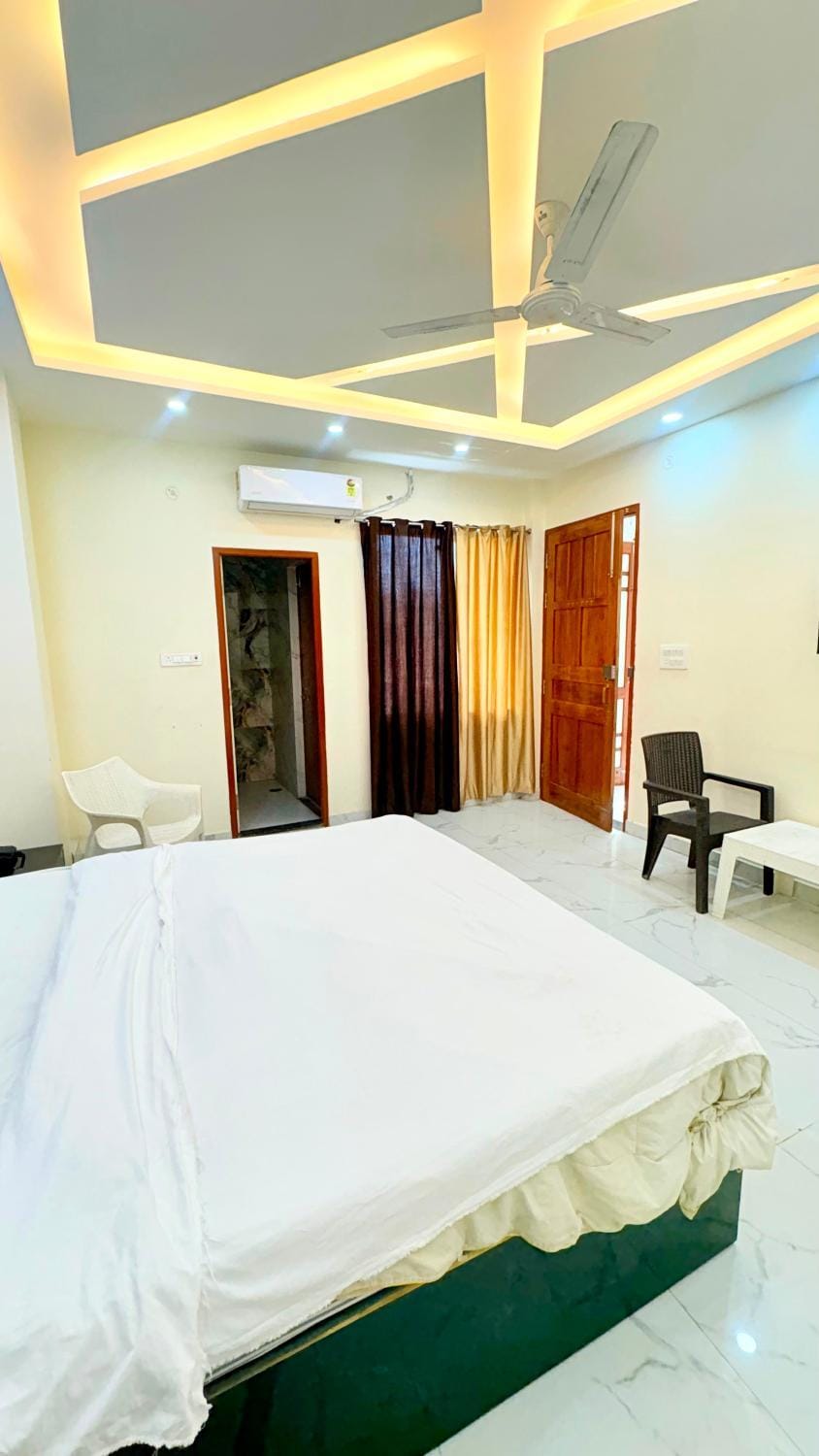 Royal Residency Hotel in Lucknow