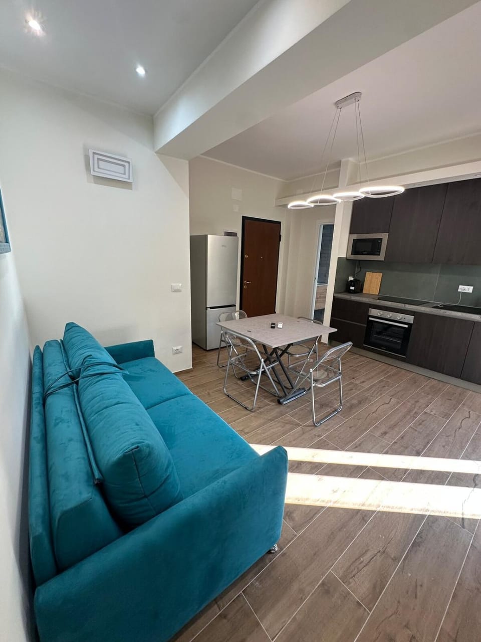 Bright two-room apartment with garden Apartment in Rapallo