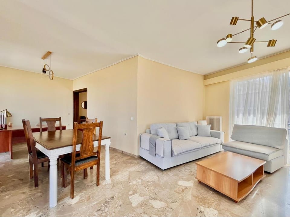 Large Apartment in Athens with Free Parking Apartment in Decentralized Administration of Attica