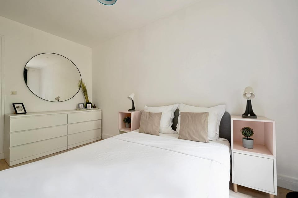 Appartement uniquement pour familles - Boulogne Apartment in Issy-les-Moulineaux