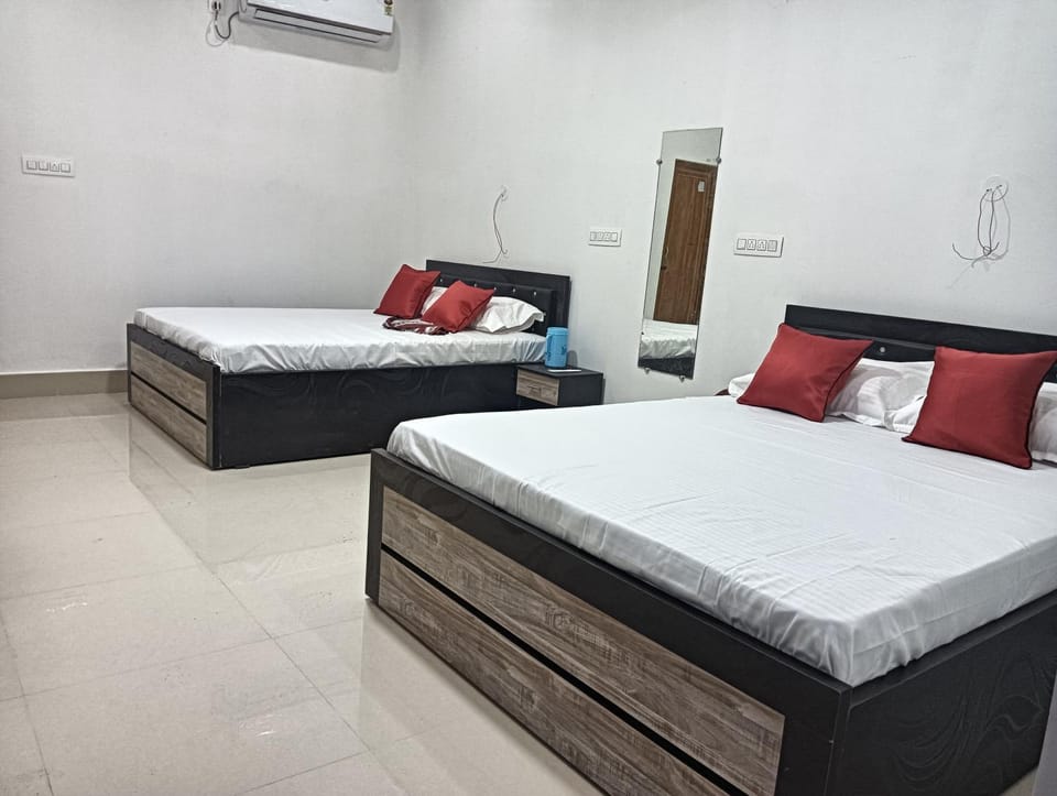 OM Resort Hotel in West Bengal