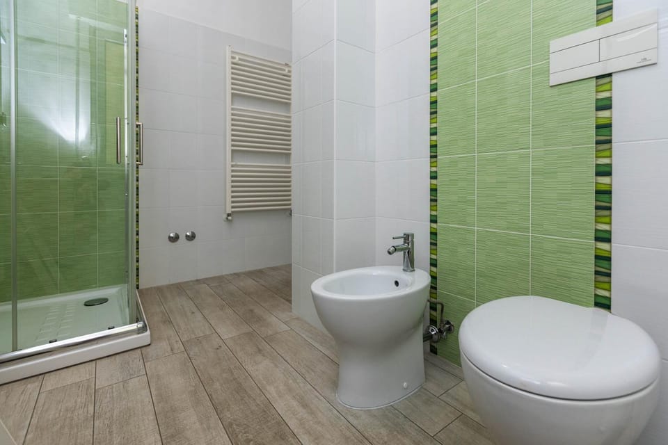 Shower, Toilet, Bathroom, bidet