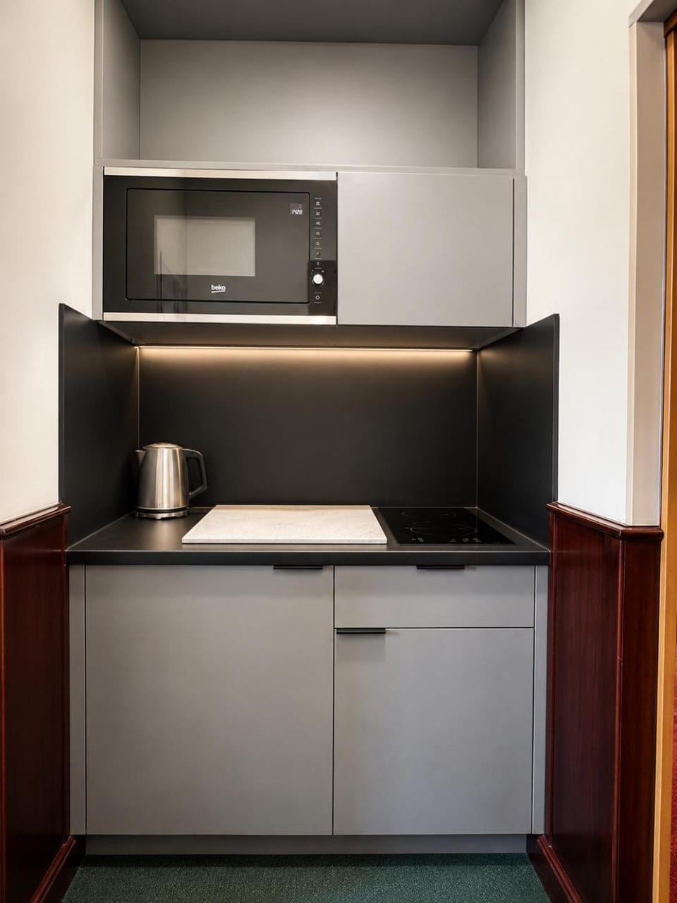 Kitchen or kitchenette, stove