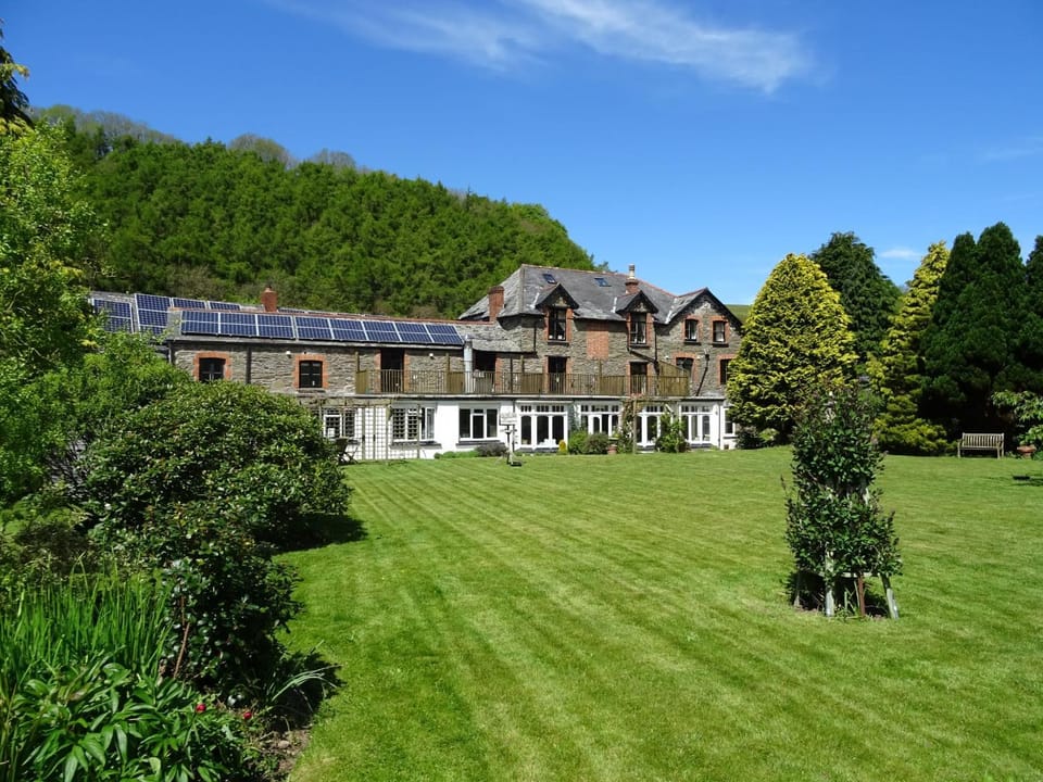 Staghunters Inn Hotel Hotel in West Somerset District