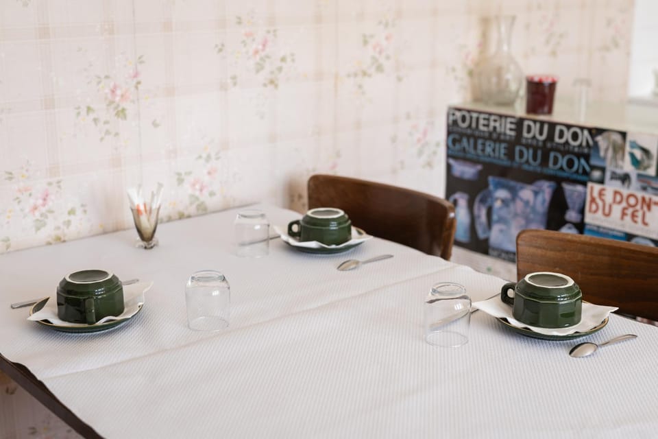 Chambres D'hôtes Bellevue Bed and Breakfast in Auvergne-Rhône-Alpes
