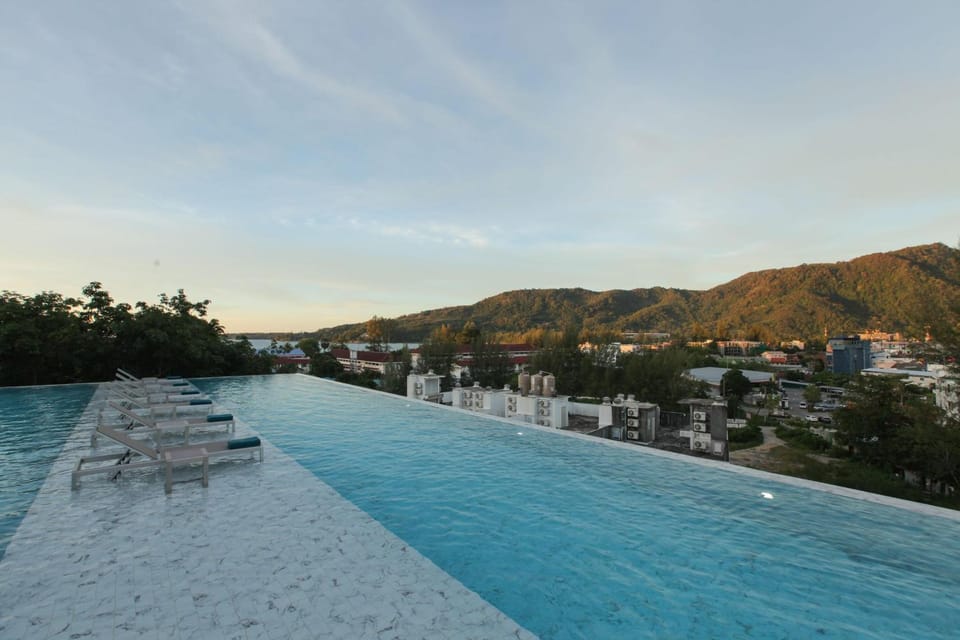 Day, Natural landscape, Mountain view, Swimming pool, sunbed