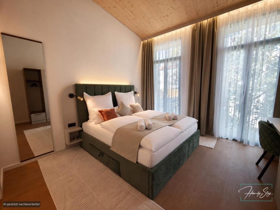 Homely Stay - Modern TownHouse Apartment in Munich