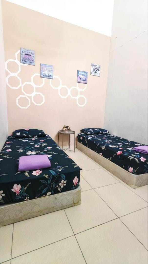 MIQA Private Pool Homestay Melaka House in Malacca