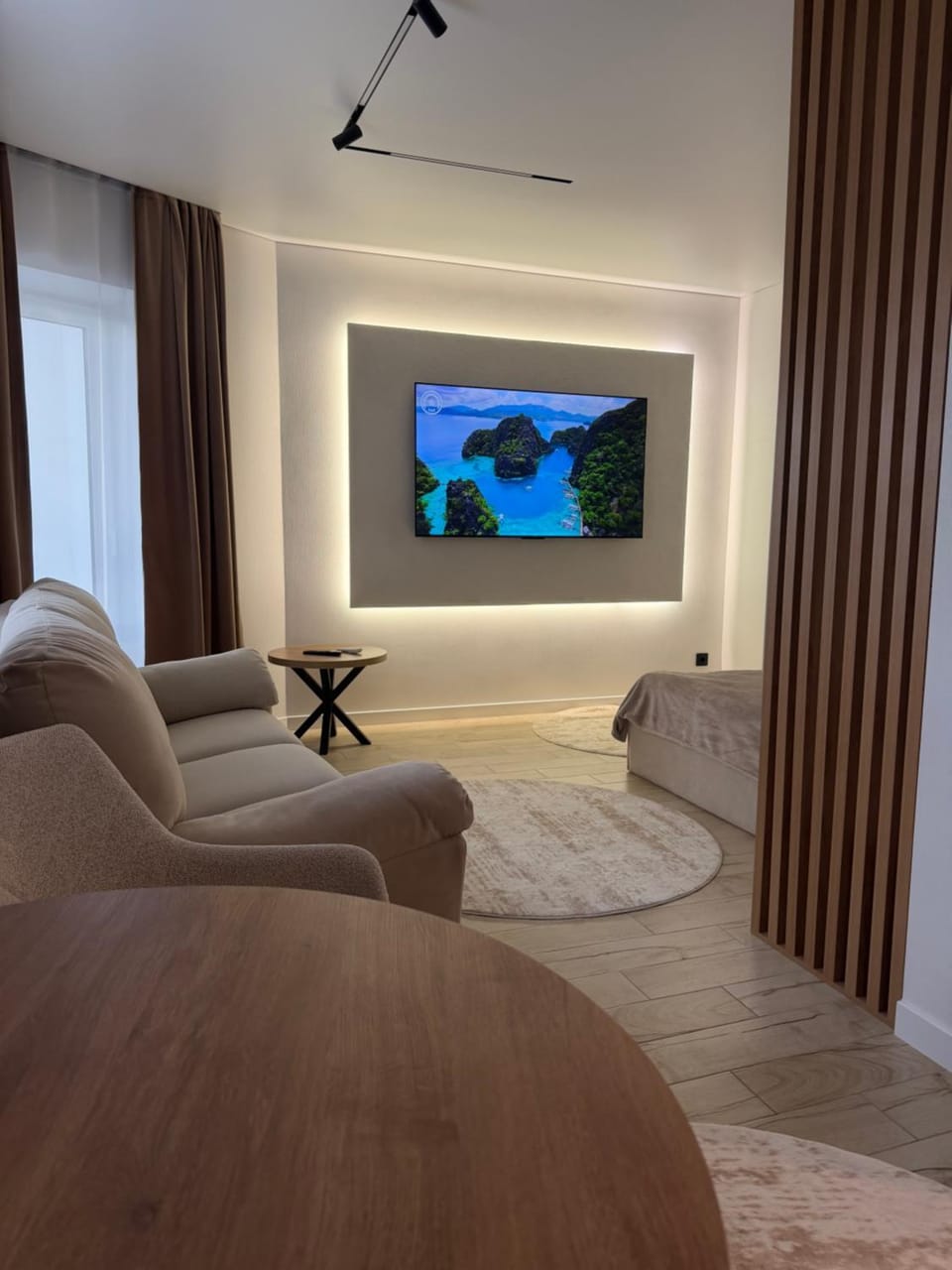 Затишна 1 кімнатна квартира Люкс з новим ремонтом Apartment in Ukraine