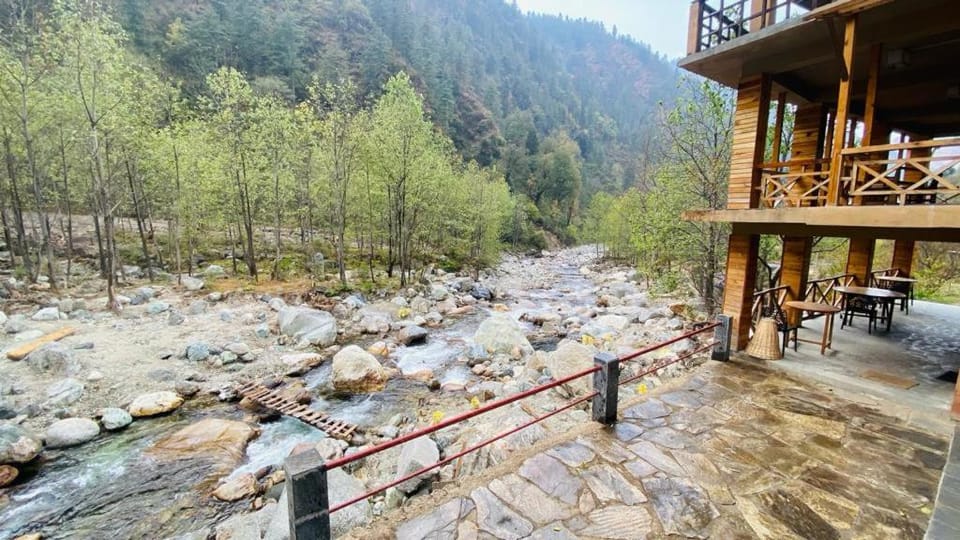 Great Escape Tirthan Nature lodge in Himachal Pradesh