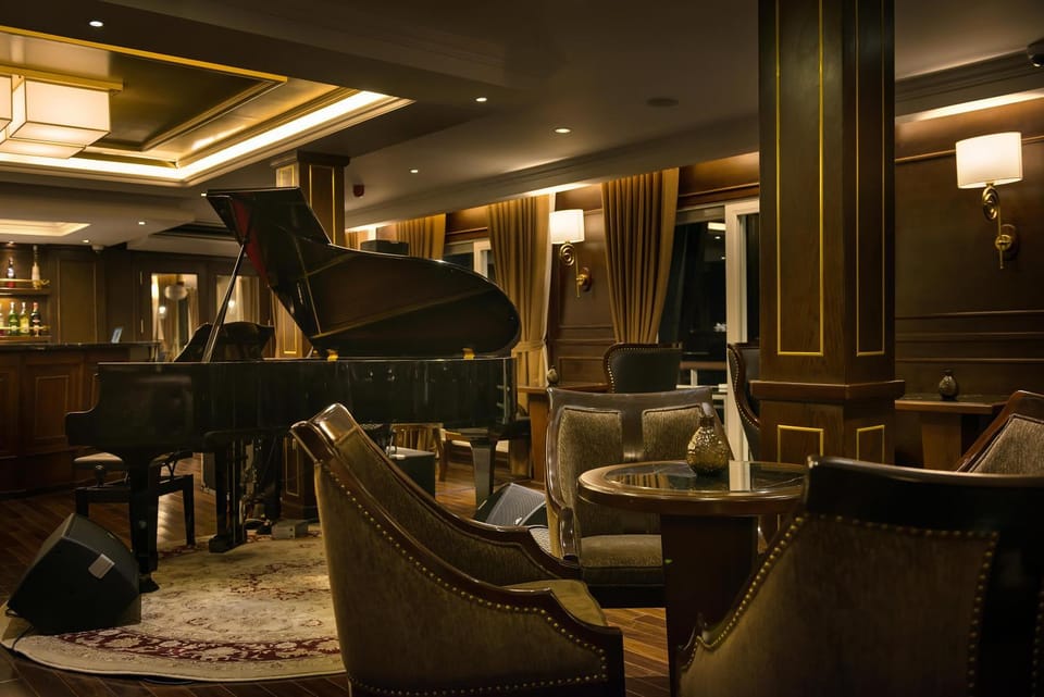 Lounge or bar