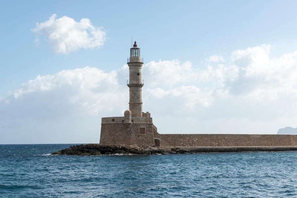 Villa Frizette in Venetian Harbour by Nyx Chic Manor Villa in Chania