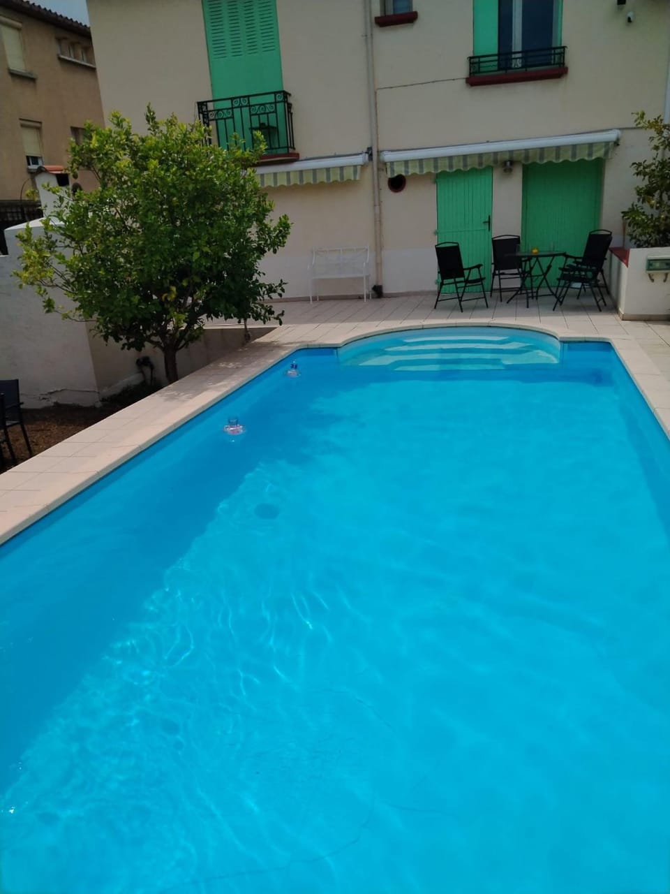 Garden, Swimming pool